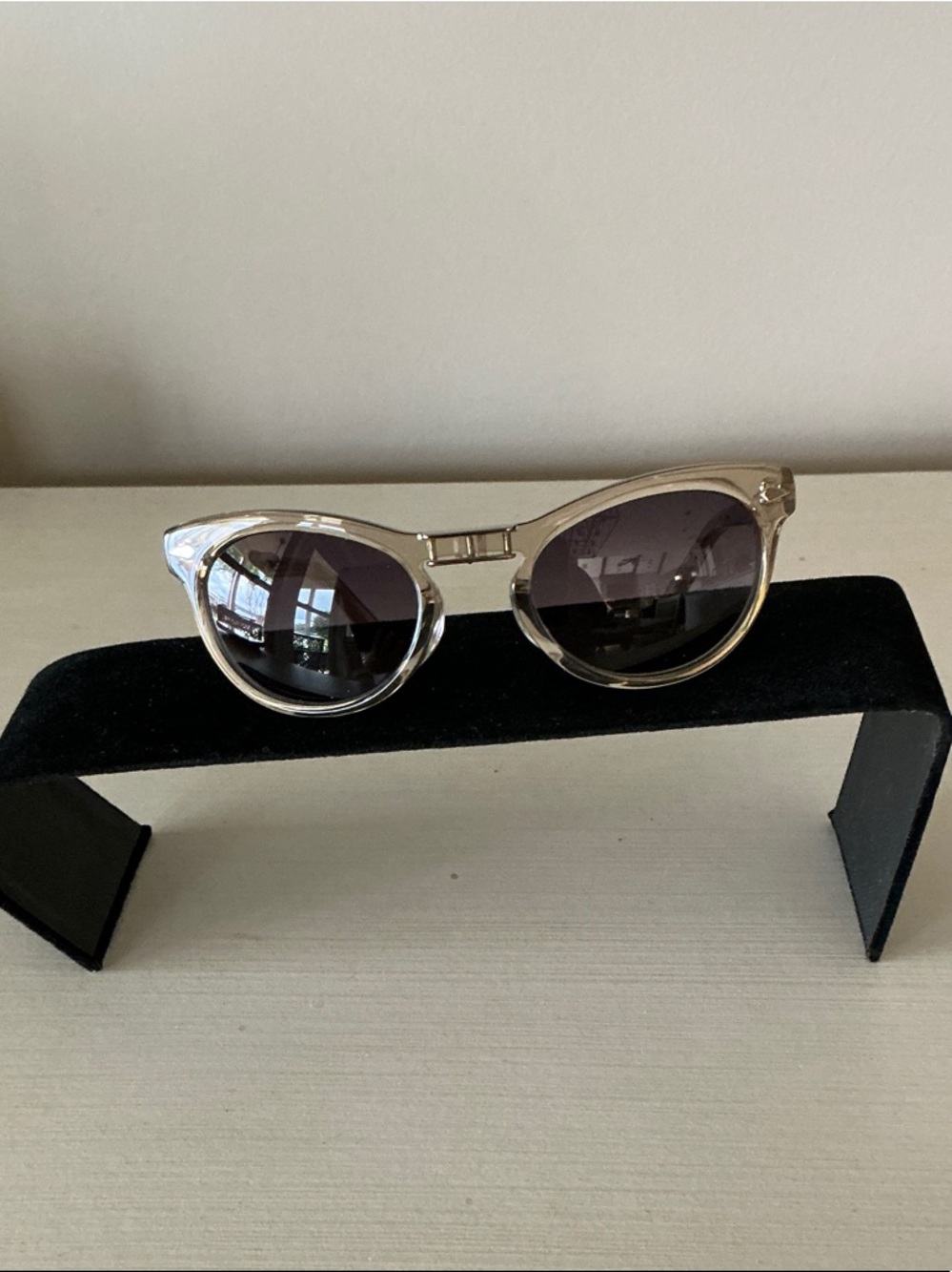 Authentic, Vera Wang Foldable Clear Frame Sunglasses with Dark Lenses